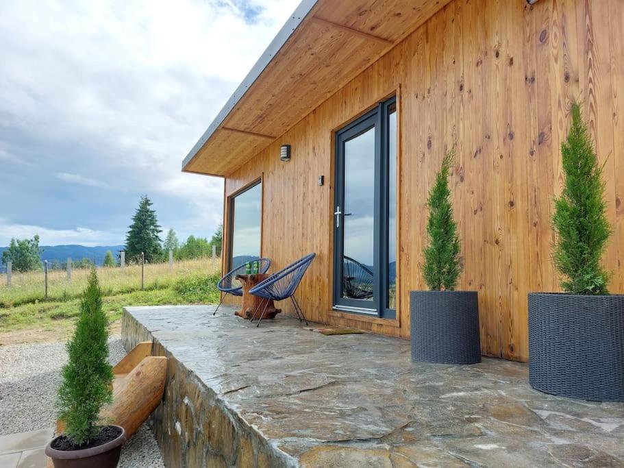 Cozy Cube - Tiny House Villa Saru Dornei Bagian luar foto